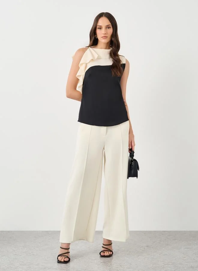 Styli Styli Contrast Ruffle Trim Sleeveless Blouse