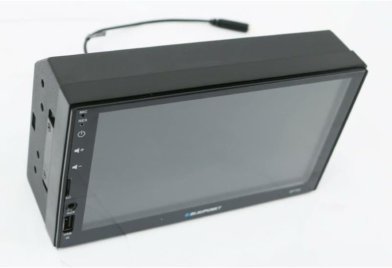 Blaupunkt Denver BPA799PLAY Car Stereo with 6.8" Touch Screen, Apple CarPlay & Android Auto - Image 2