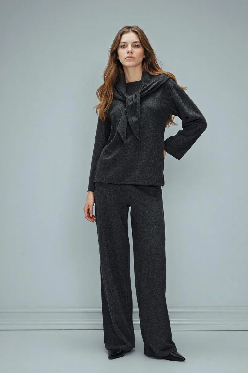 ديفاكتو Wide Leg Trousers