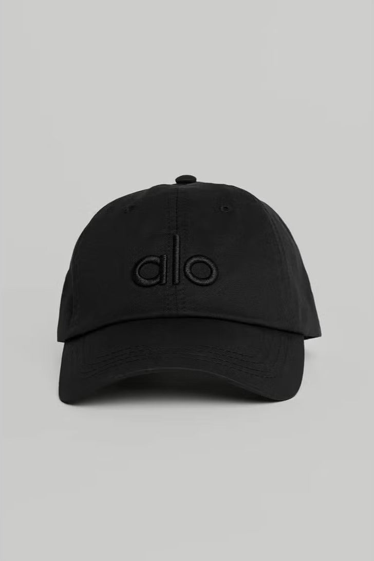 Alo Yoga hat out of service - Image 1