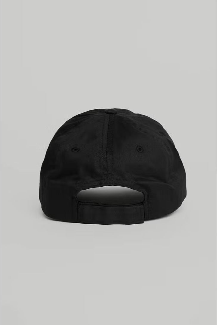Alo Yoga hat out of service - Image 4