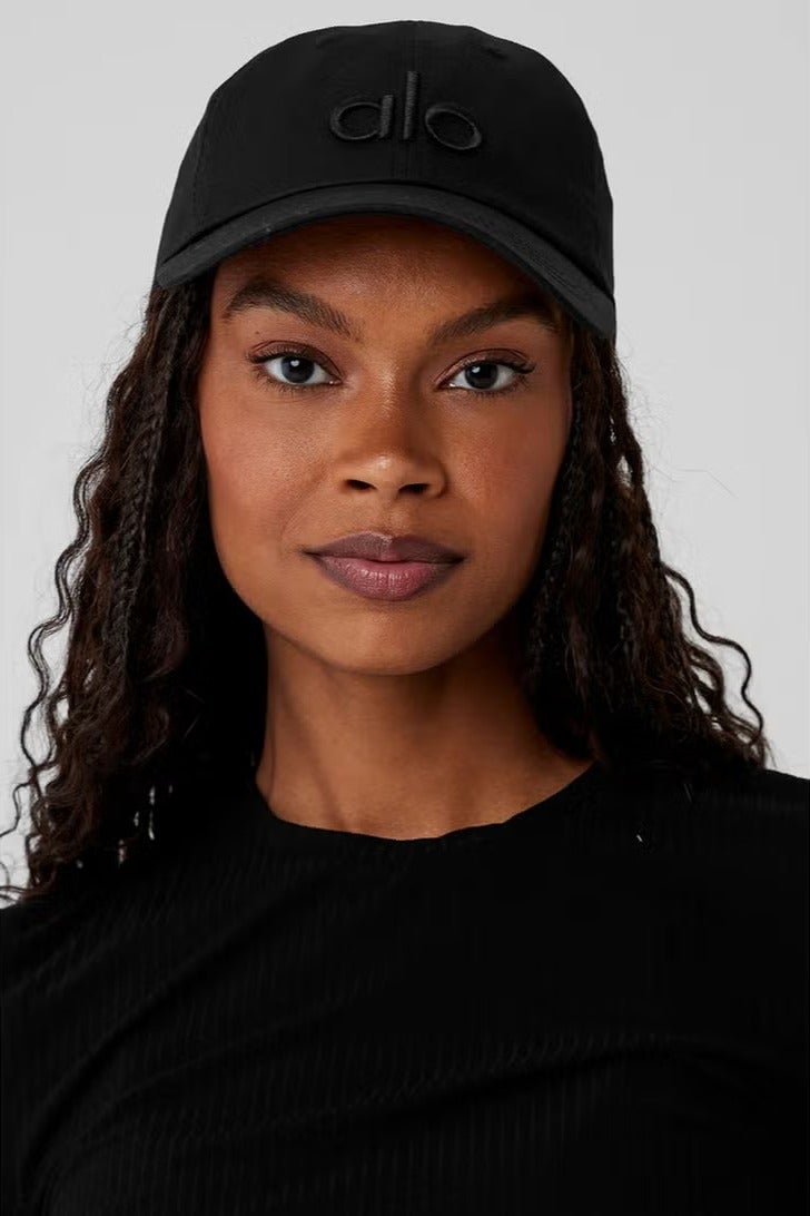Alo Yoga hat out of service - Image 3