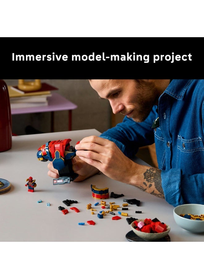 LEGO Marvel Iron Spider-Man Bust Avengers Building Set 76326 (Age 18+, 379 Pieces) - Image 4