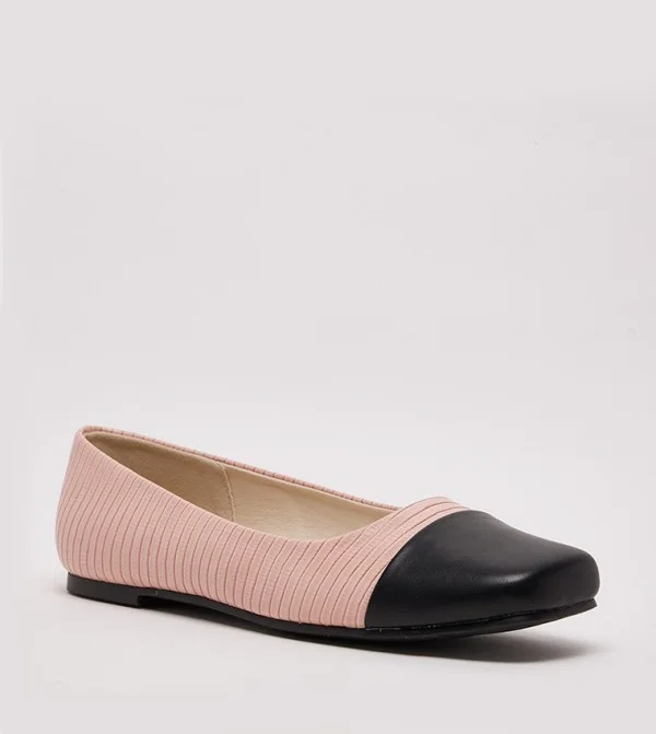 D-ROUND Cap Toe Ballerinas