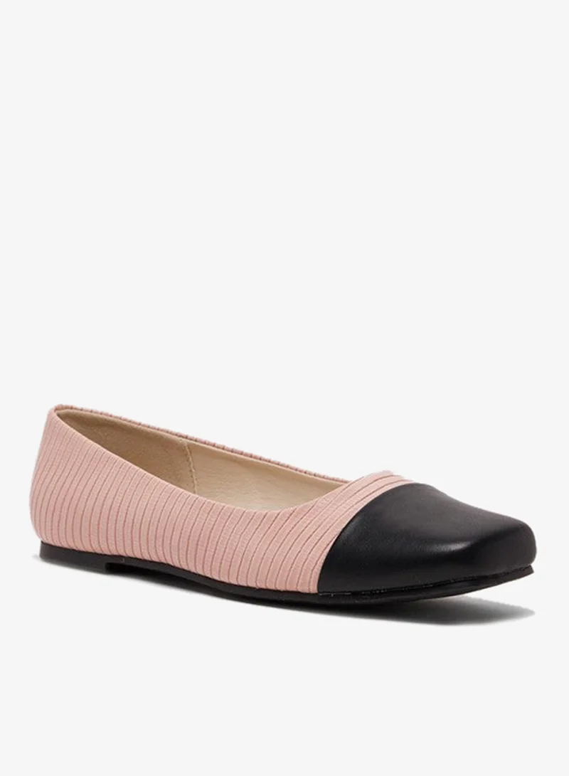 D-ROUND Cap Toe Ballerinas