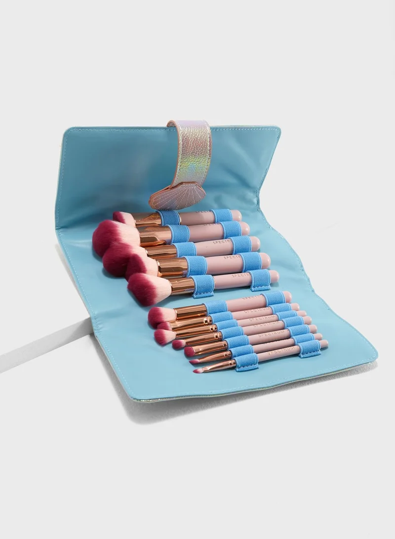 Spectrum Bomb Shell Set With Oyster Roll Make Up Brushes