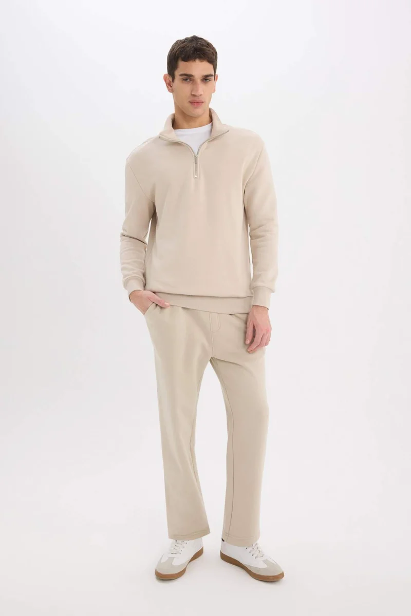ديفاكتو Comfort Regular Fit Relaxed Fit Zippered Basic Sweatshirt