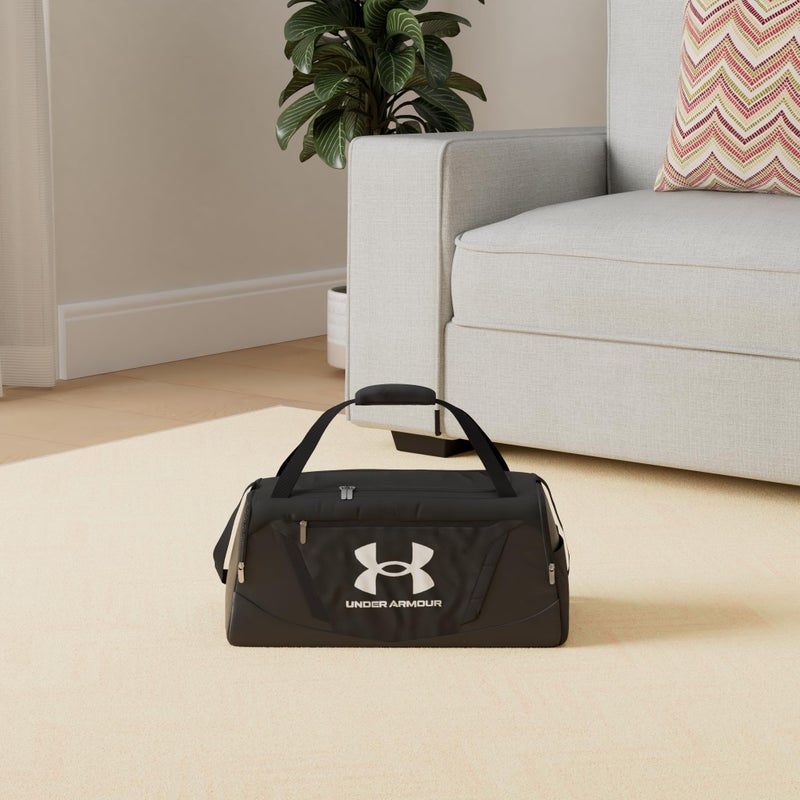 Under Armour Unisex-Adult Undeniable 5.0 Duffle, Black (001)/Metallic Silver, Medium - Image 2