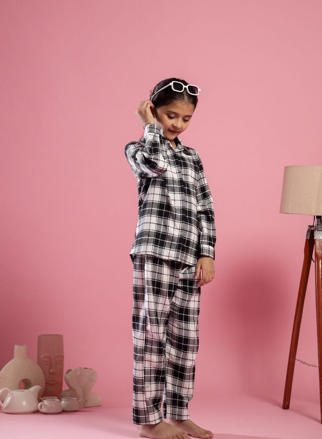 sanskrutihomes Checked Pure Cotton Shirt and Pyjama Set - Image 3