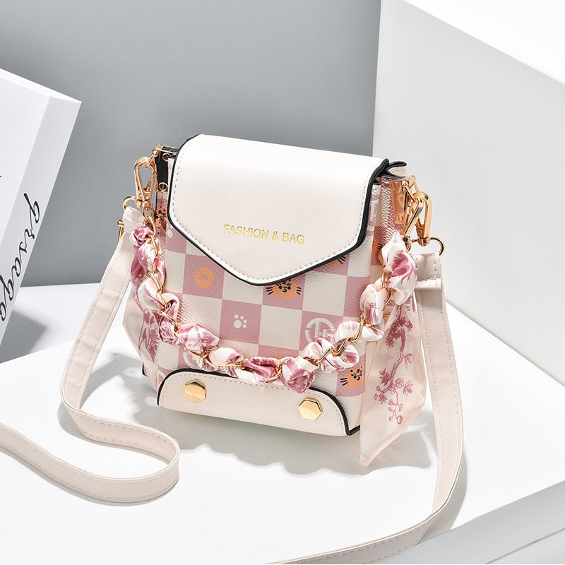 Lotus Bag Full Bag For Women 2022 New Shoulder Bag Retro Printed High-Grade Small Bag Messenger Bag Mobile Phone Bag - Image 1
