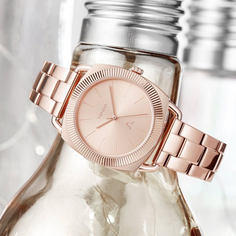 ترندا ساعة نسائية من TRNDA بهيكل من الفولاذ المقاوم للصدأ باللون الوردي وجرس من الفولاذ المقاوم للصدأ باللون الوردي - Image 5