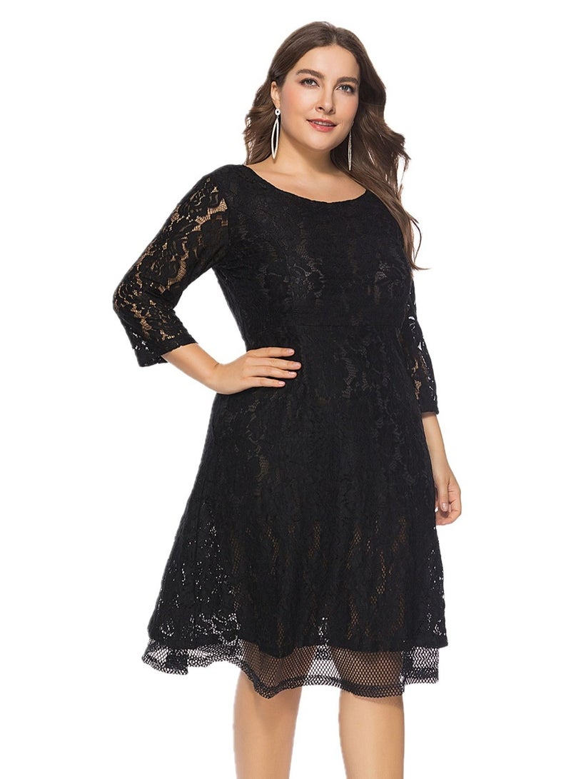Loquat Plus-size Women's Round Neck Lace Dress Black  - Image 2