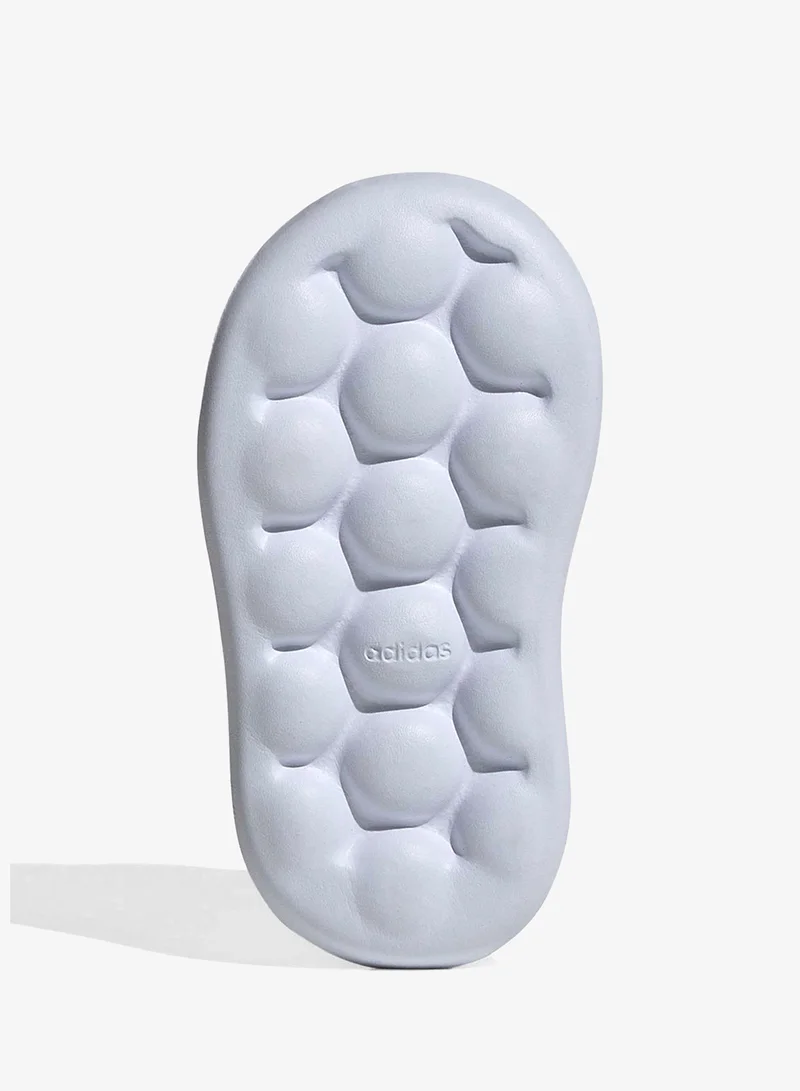 اديداس ميزة الرضع سي إف