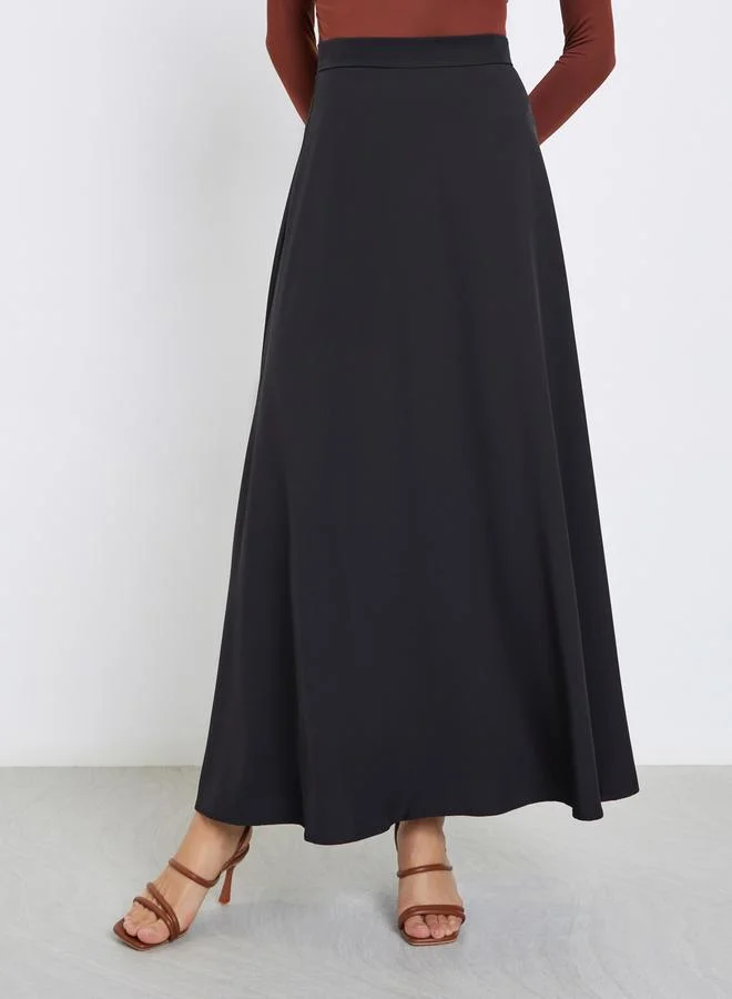 ستايلي تنورة طويلة سادة بحافة واسعة