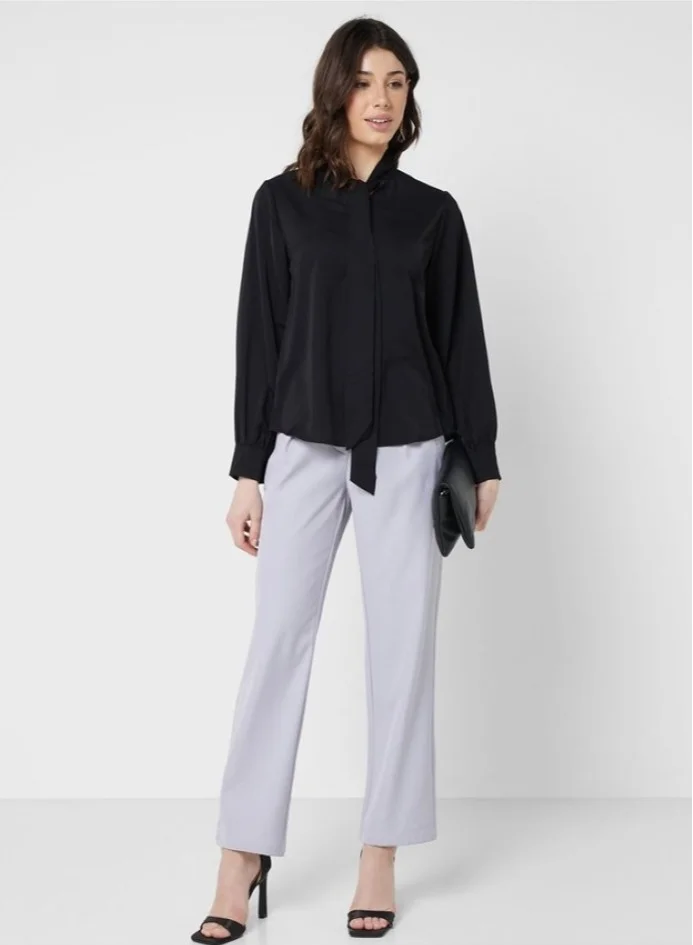 ايلا Front Tie Detail Blouse