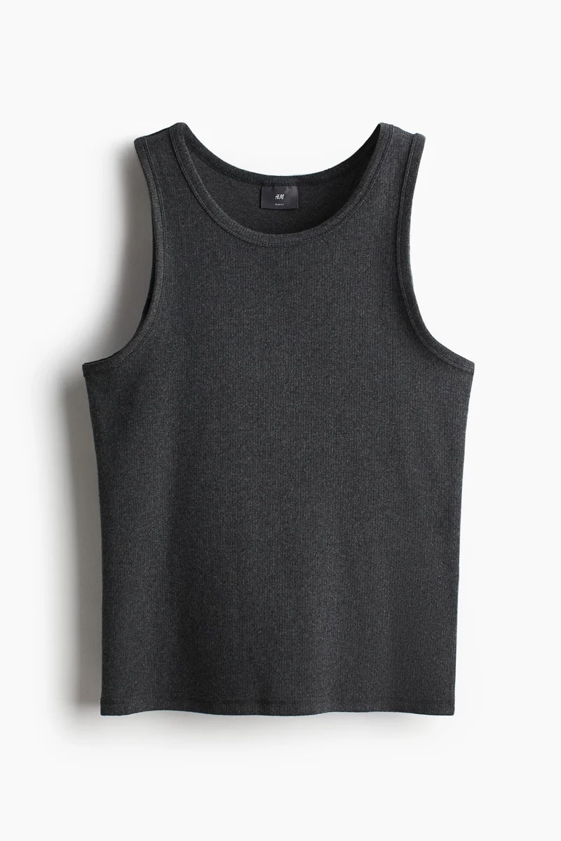 اتش اند ام فيست توب بتصميم مرن وقصّة سلِم