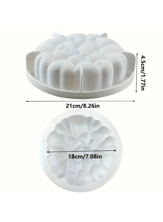 White Heart Shaped Silicone Baking Pan Non Stick Heat Resistant To 428F Intricate Pattern Design - Image 3