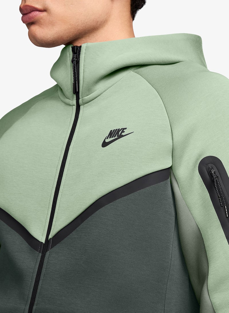 Nike Tech Fleece Hoodie - Image 3