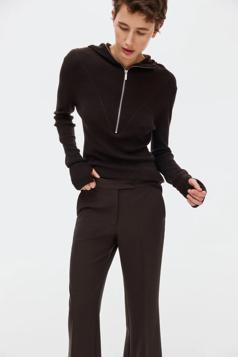 اتش اند ام بنطلون بقصة بووت-كت بطول الكاحل