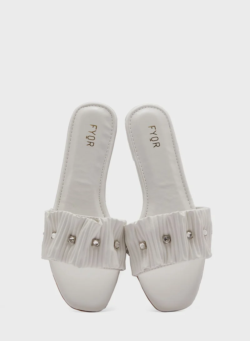 FYOR Casual Flat Sandals