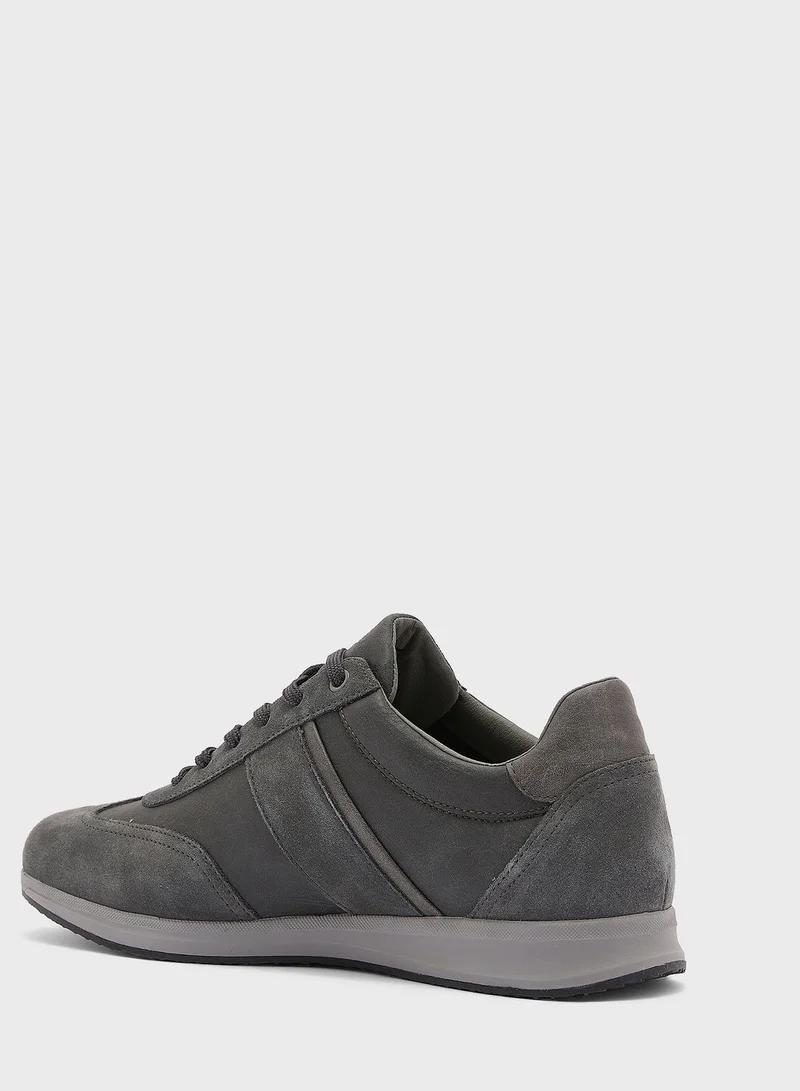 GEOX U Avery A Low Top Sneakers