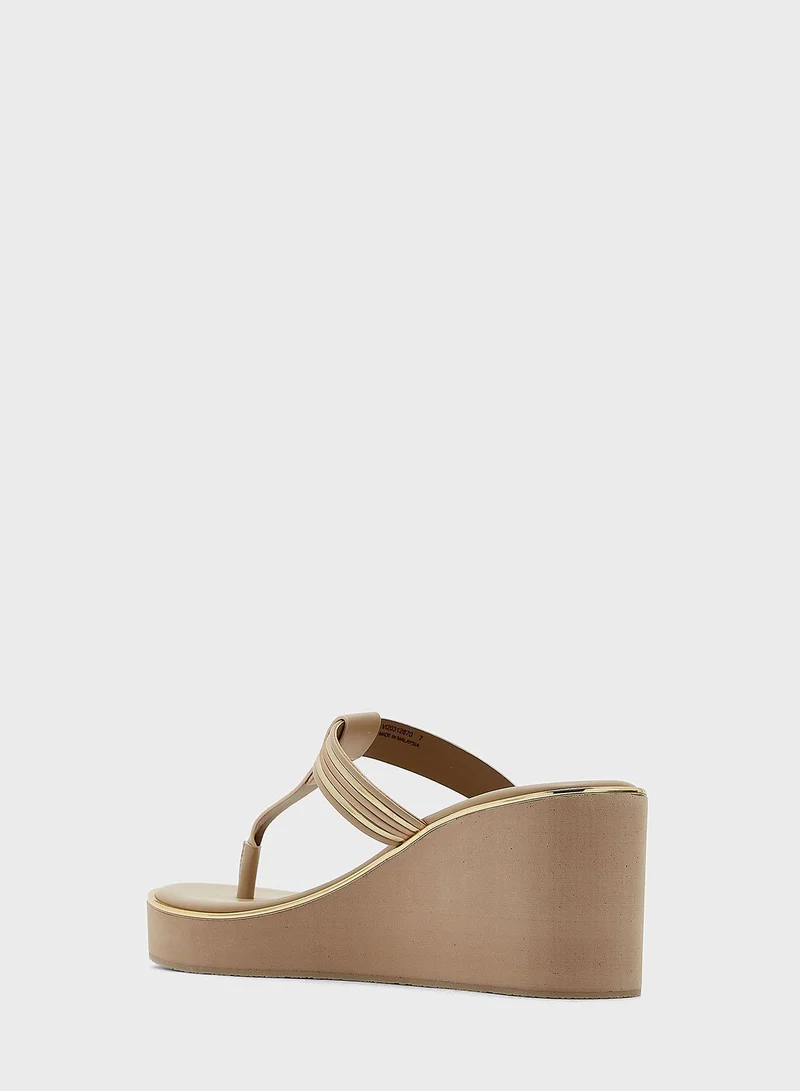 Vincci T Bar Wedge Sandals