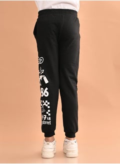 LILPICKS Graphic Prints Ankle Length Joggers by Styli  - Image 4