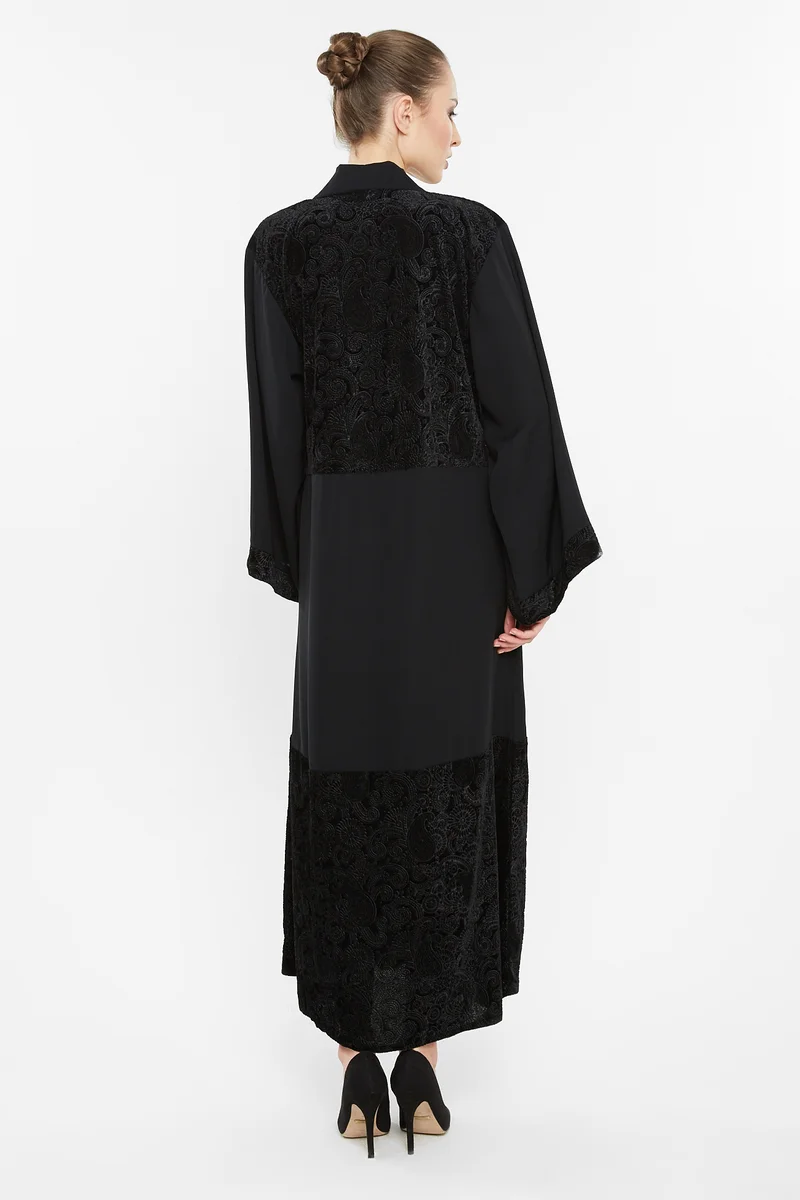النخبة A casual abaya with floral self printed velvet detailing-AJ142A
