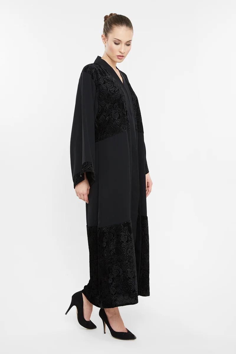 النخبة A casual abaya with floral self printed velvet detailing-AJ142A