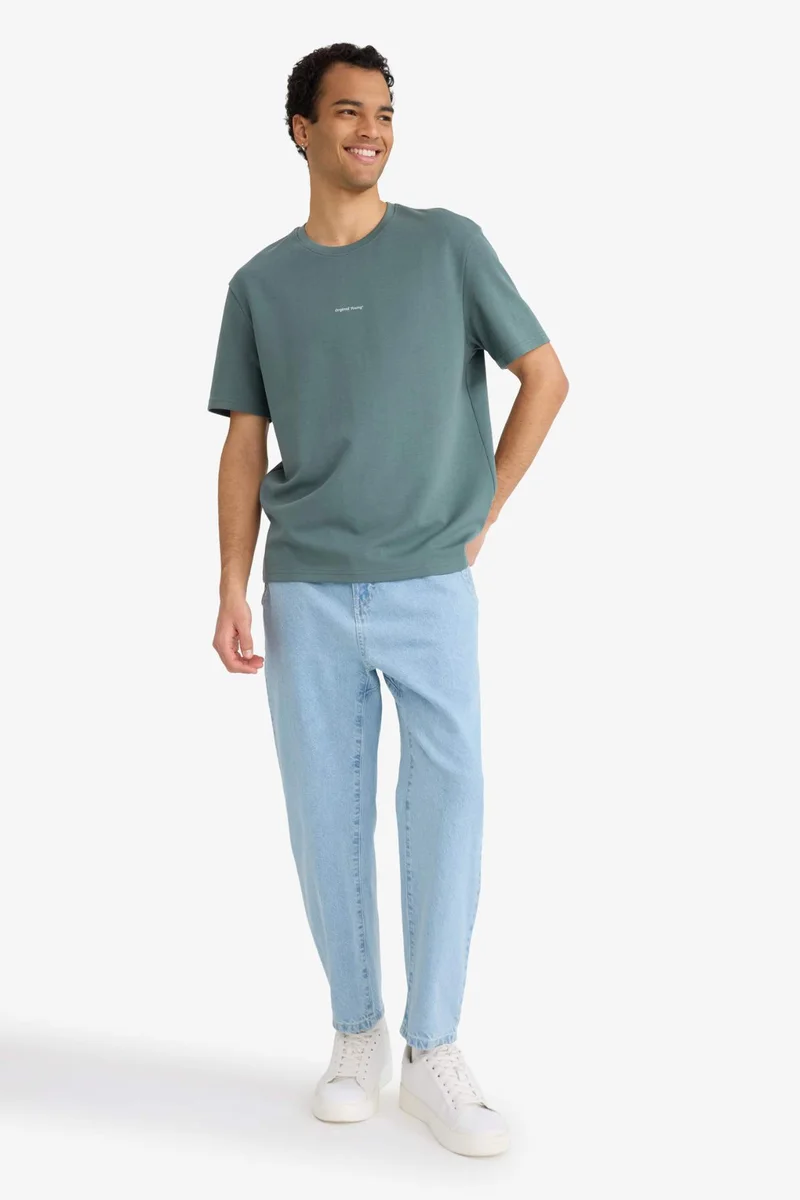ديفاكتو Regular Fit Crew Neck Printed Short Sleeve T-Shirt