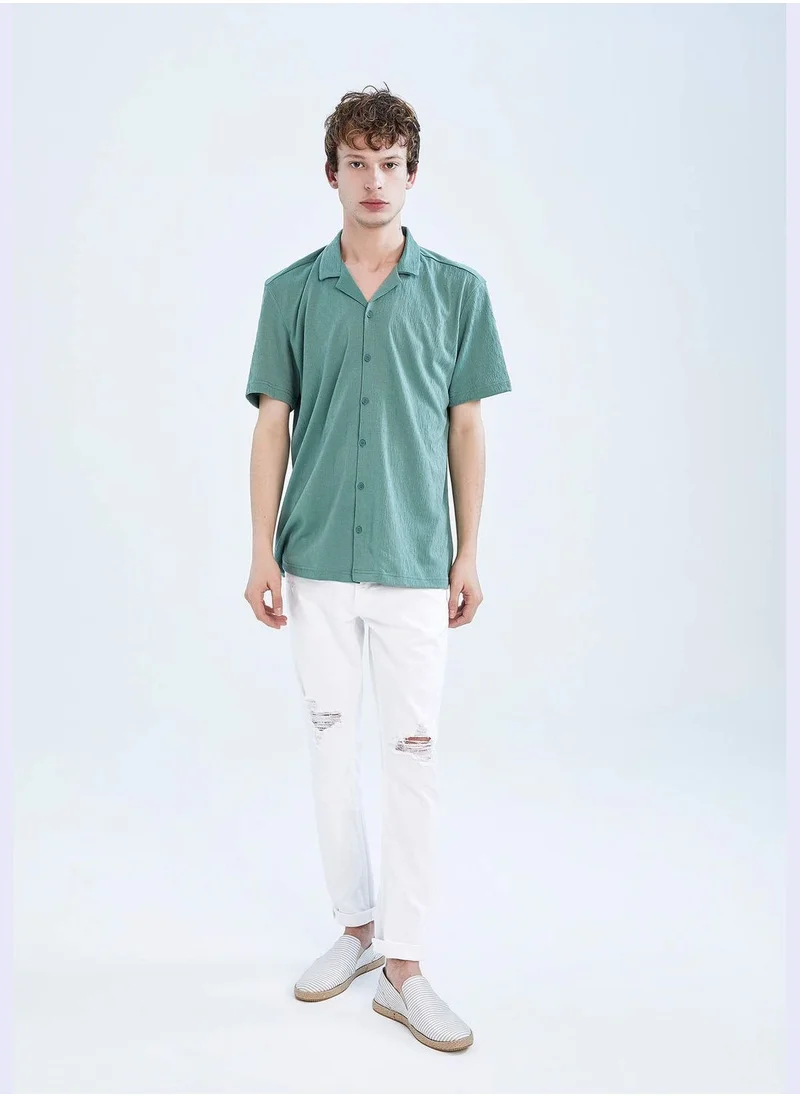 DeFacto Regular Fit Short Sleeve Shirt