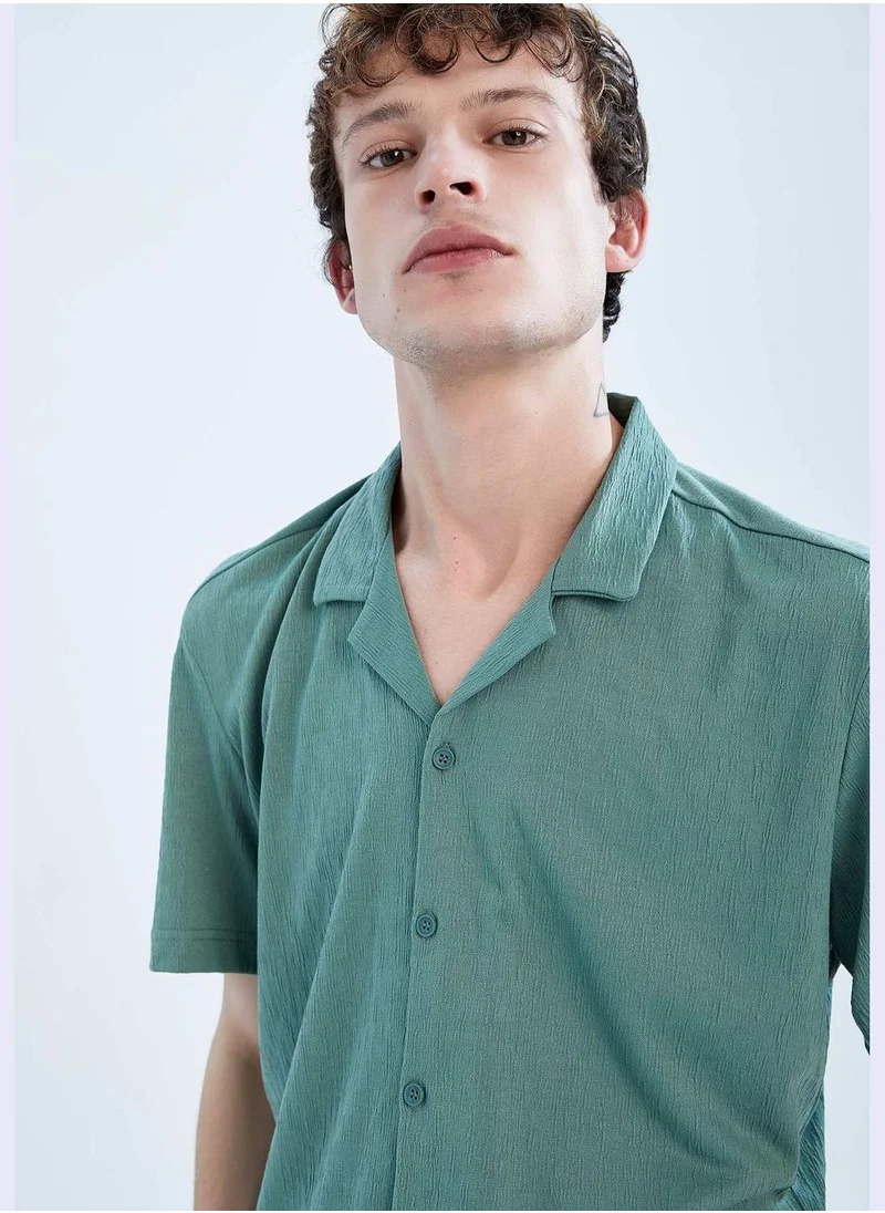 DeFacto Regular Fit Short Sleeve Shirt