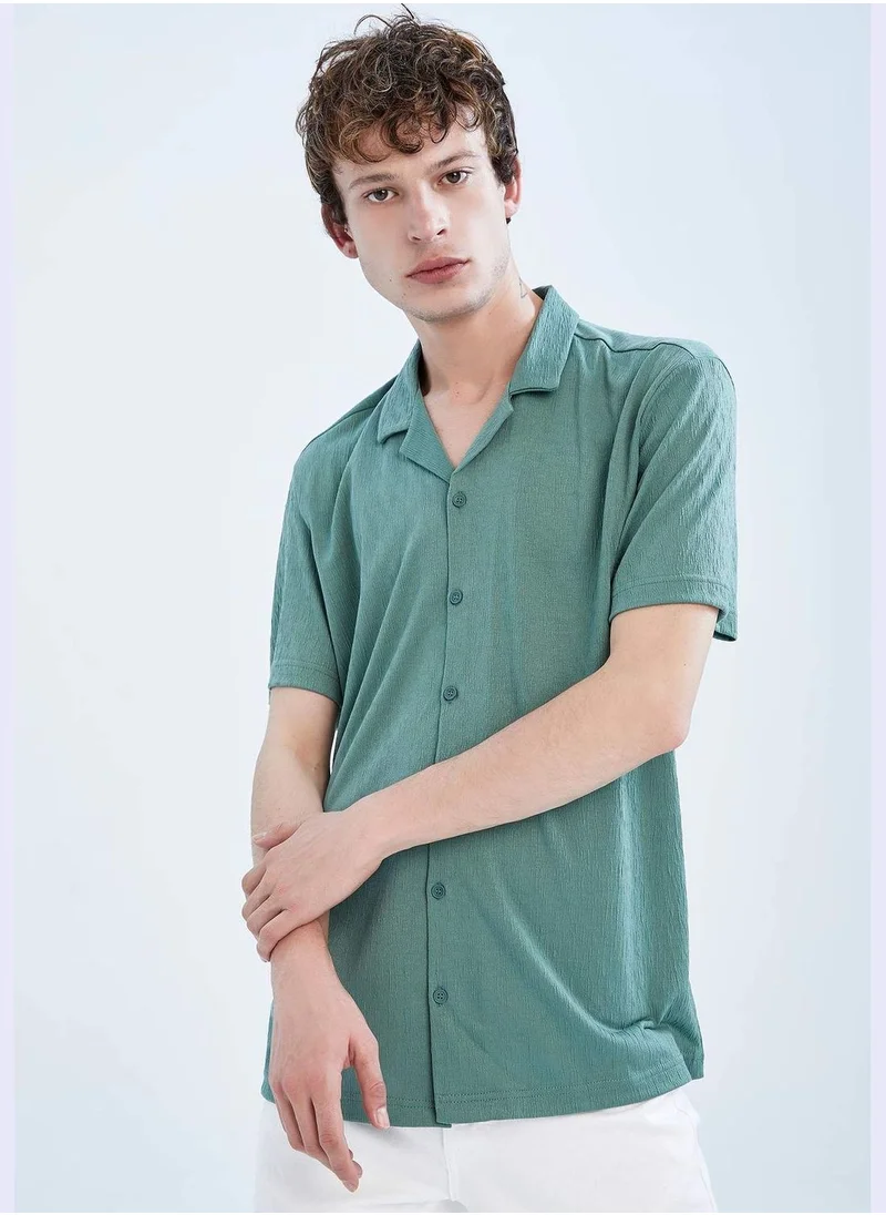 DeFacto Regular Fit Short Sleeve Shirt