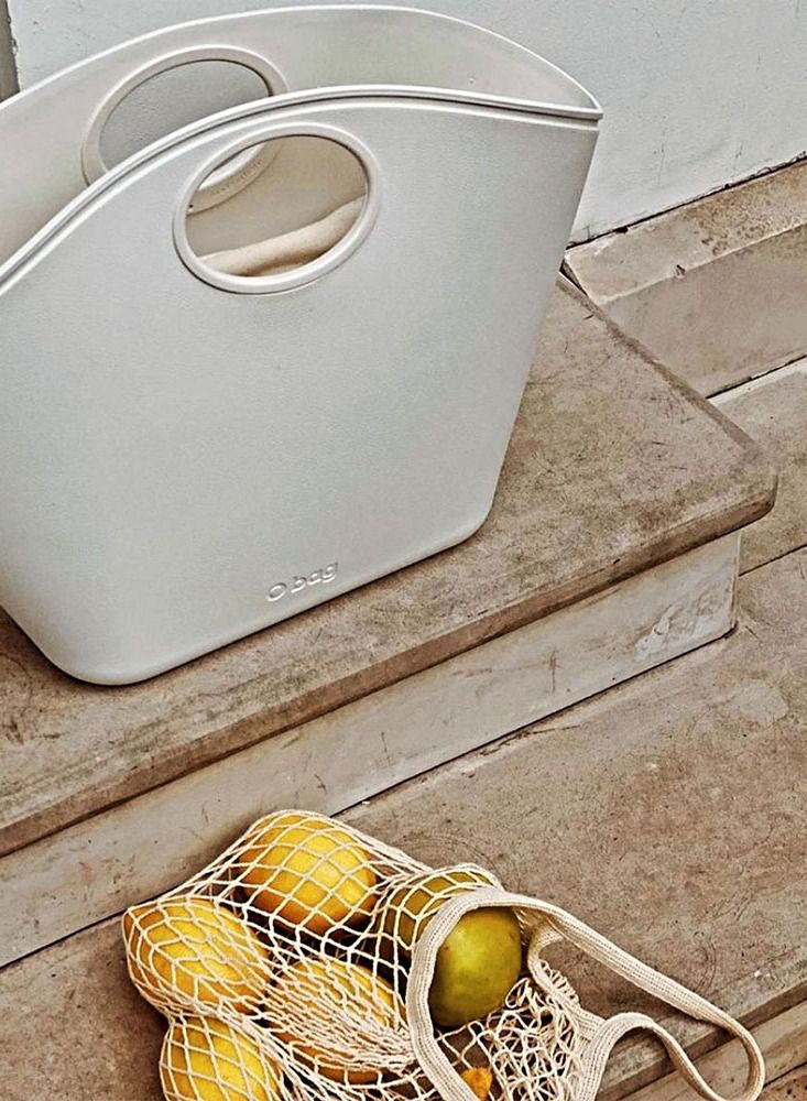 O bag sharm Shell Body Handbag in Latte - Image 5