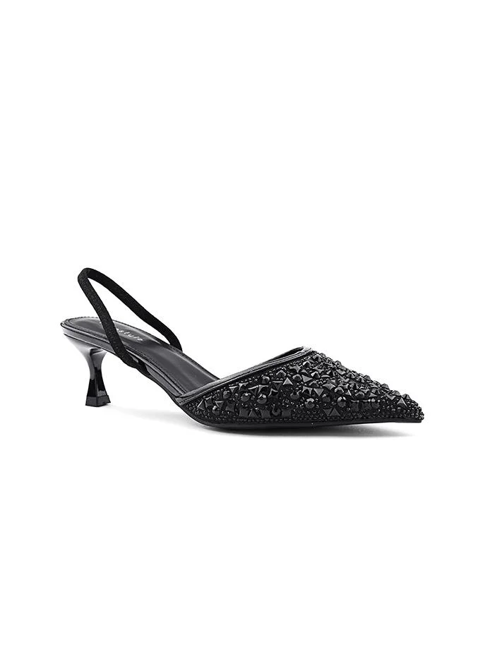 أيقون Classic women's Mary Jane heel Shoes with a secure strap.