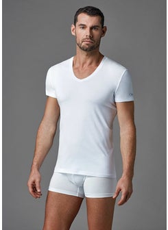 dagi Men's D5030 Compact V-Neck T-Shirt 