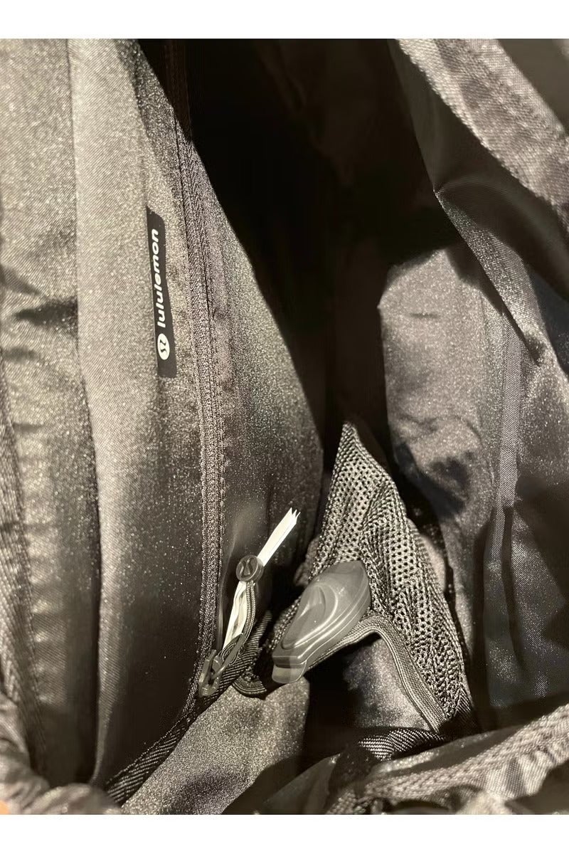 لولوليمون حقيبة **Wunderlust** الظهرية سعة **14 لتر** (سعة كبيرة جدًا) - Image 4