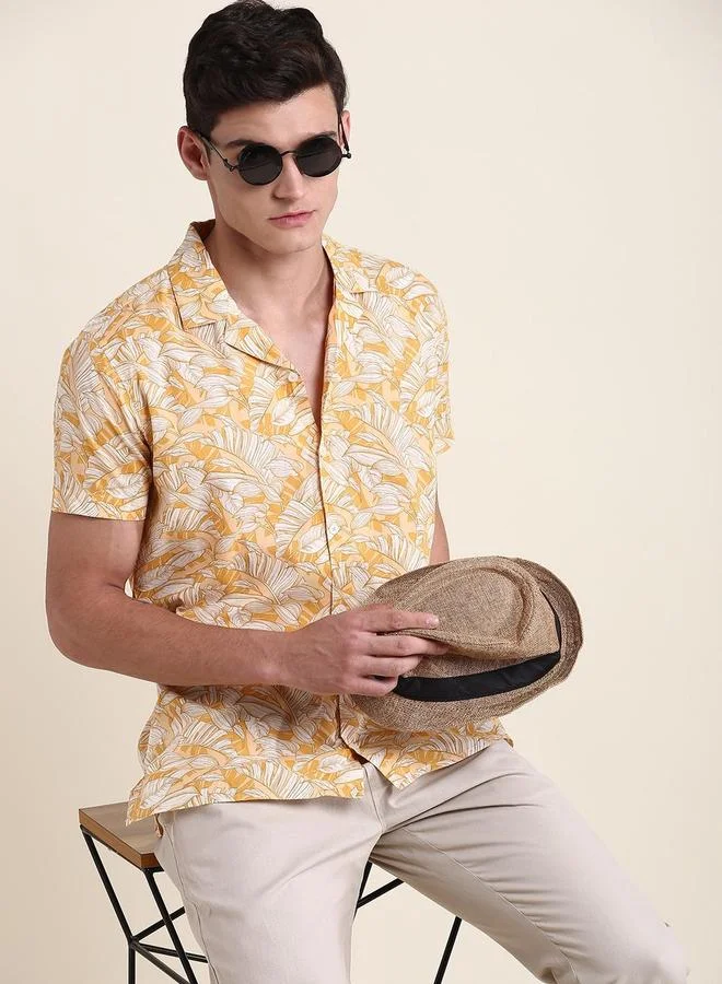 Dennis Lingo Men Yellow Floral Printed Cuban Collar Cotton Shirt