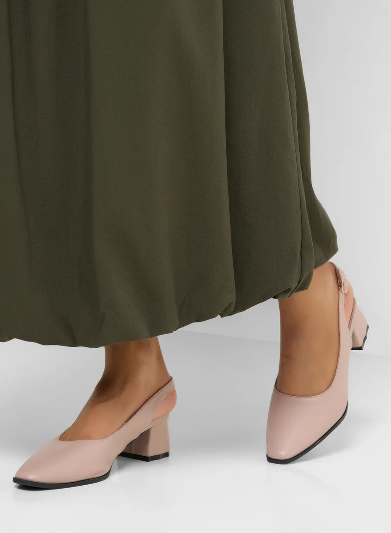 إس دي. فيلانو Mid Heeled Pointed Pump