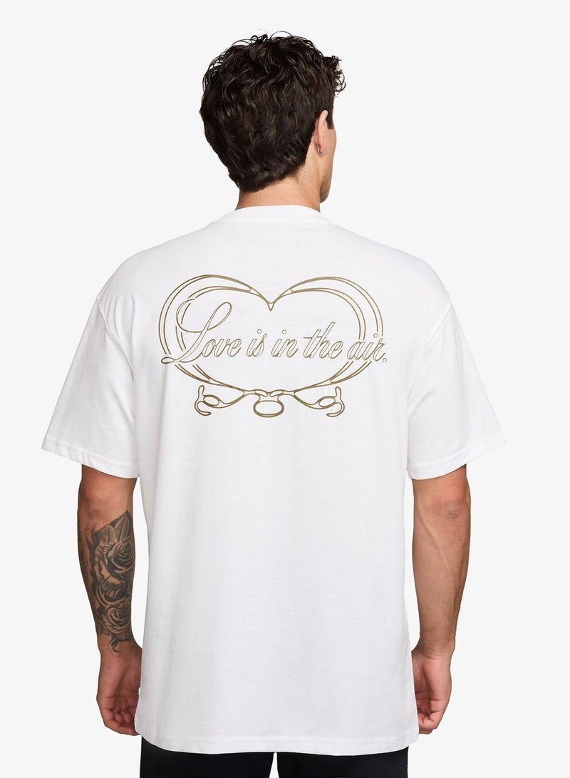 Nike Nsw Club Oc Standard F1 T-Shirt - Image 2