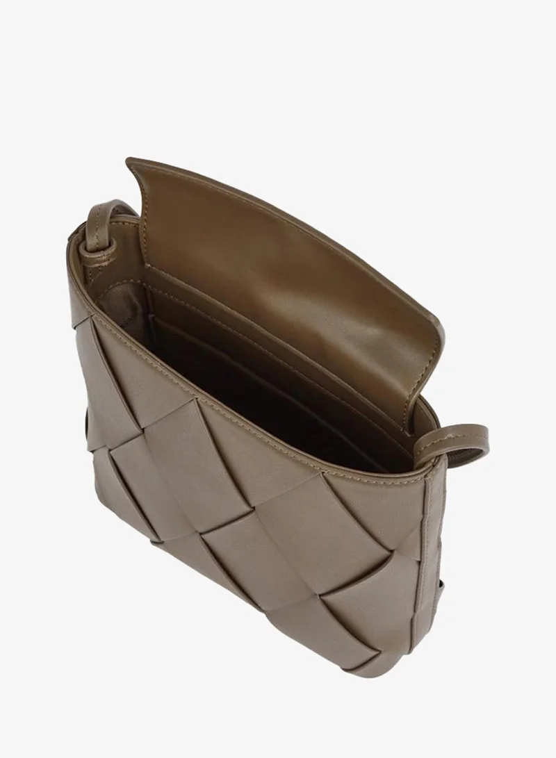 CALVIN KLEIN SQUARE CROSSBODY BAG