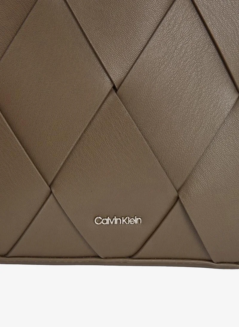 CALVIN KLEIN SQUARE CROSSBODY BAG
