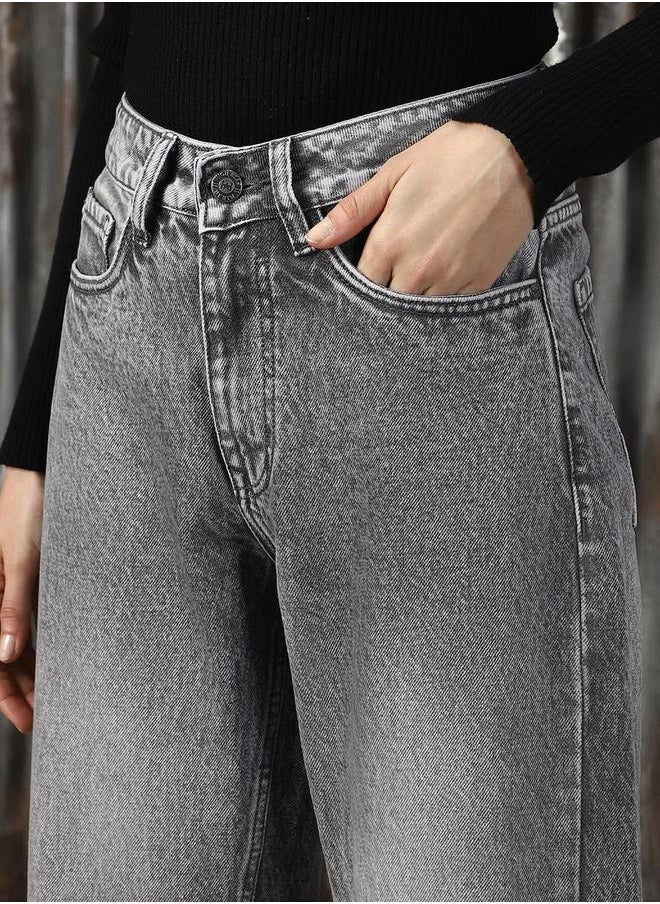 HIGH STAR High Rise Faded Straight Fit Jeans by Styli  - Image 4