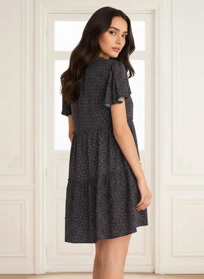 سبلاش فيڤ طقم من قطعتين - فستان نوم قصير الأكمام بطبقات من الفيسكوز