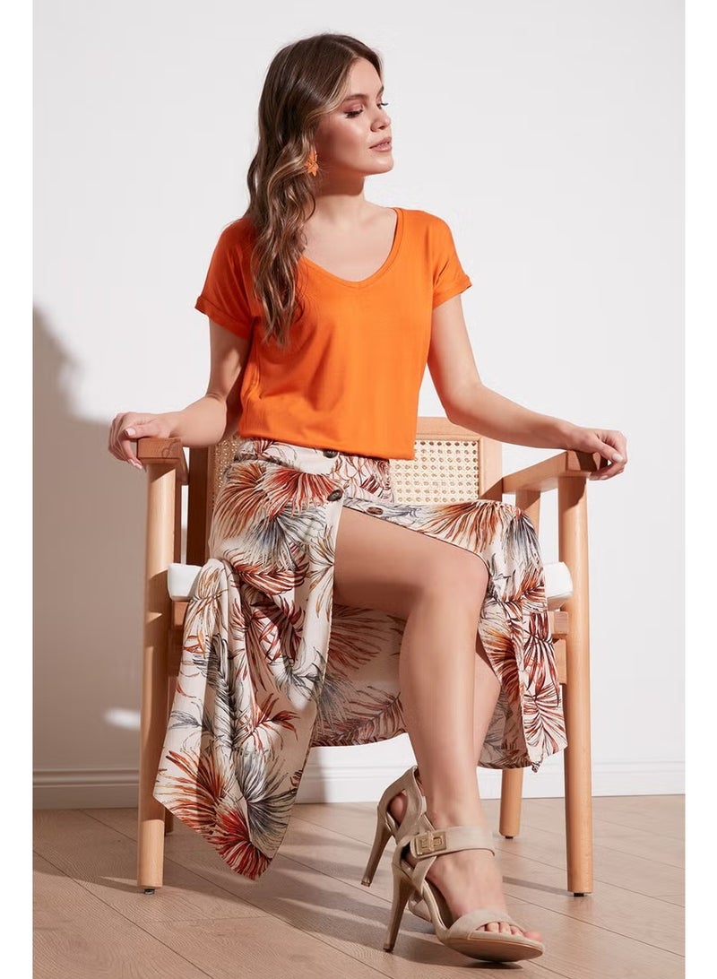 Lela V-Neck Relaxed Cut Blouse Women's Blouse 5862000 - Image 2