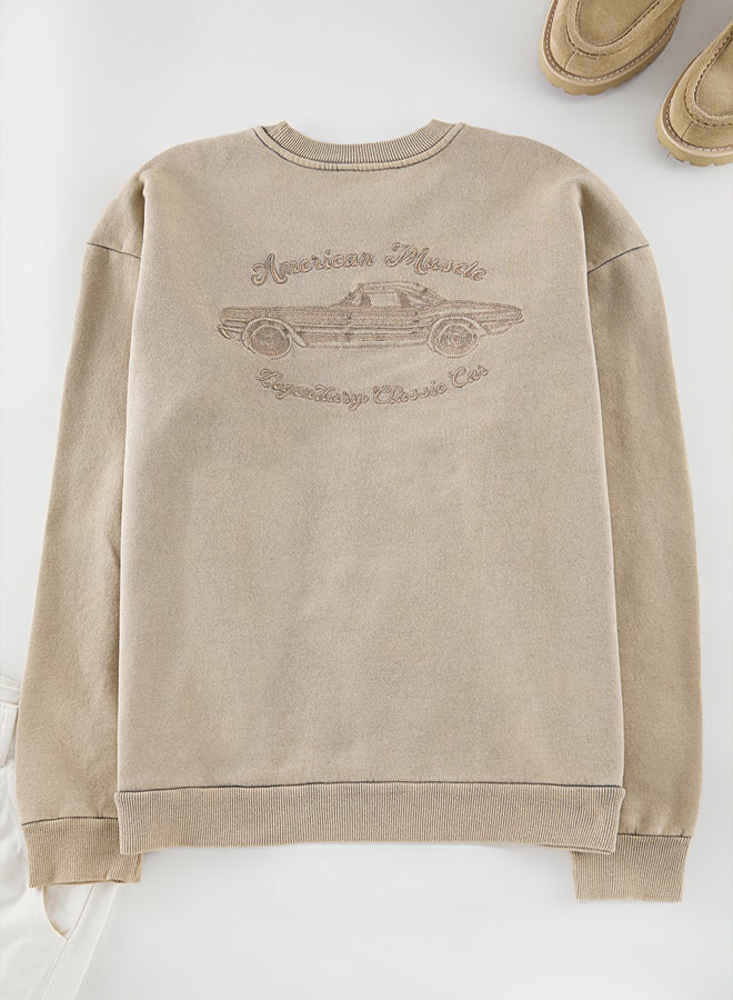 trendyol Beige Oversize/Wide Cut Vintage/Faded Effect Embroidered Sweatshirt - Image 5