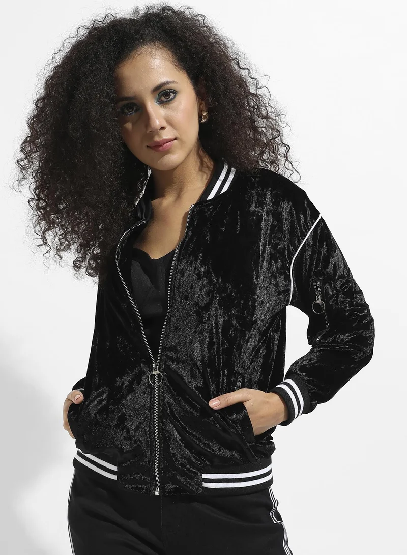 Campus Sutra Women's Navy Blue Zip Front Dark-Wash Denim Jacket