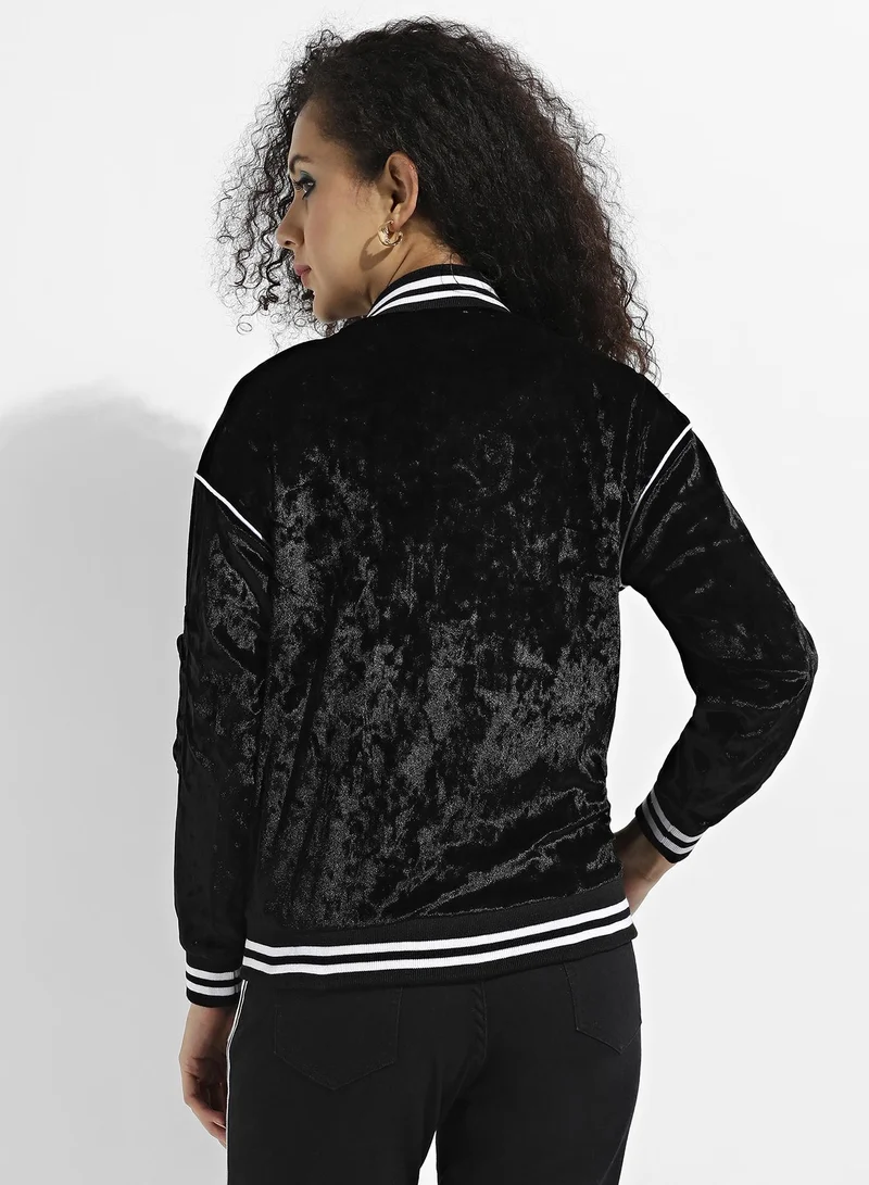 Campus Sutra Women's Navy Blue Zip Front Dark-Wash Denim Jacket