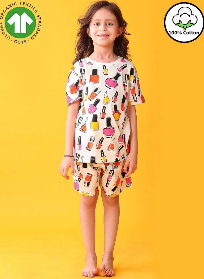 انثريلو مجموعة من  تيشيرت بطبعة طلاء أظافر مع شورت