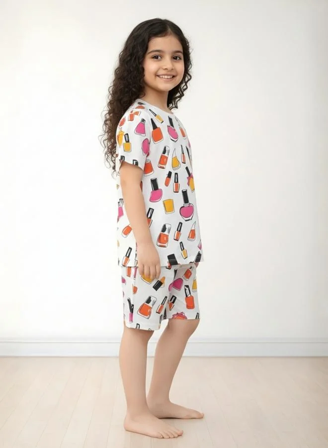 انثريلو مجموعة من  تيشيرت بطبعة طلاء أظافر مع شورت